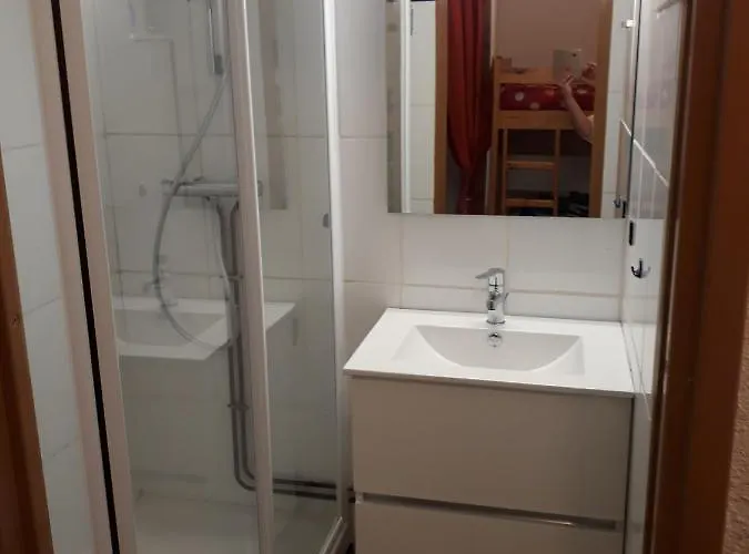 - Les Hauts D'azur * Saint-Pierre-la-Mer (Aude)